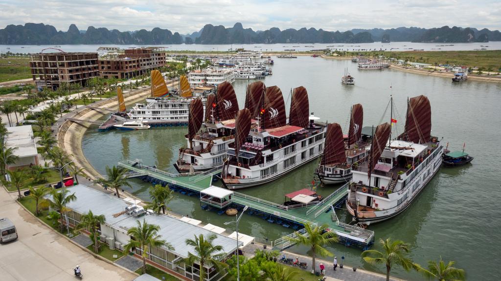Halong Glory Legend Cruise Hotel Ha Long Exterior foto